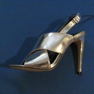 Forever 21 Lofty Silver Patent Slingback Open Toe Sandals Heels Size 8 NIB